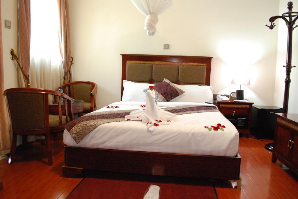 Addis Amba Hotel Bahir Dar Exterior photo